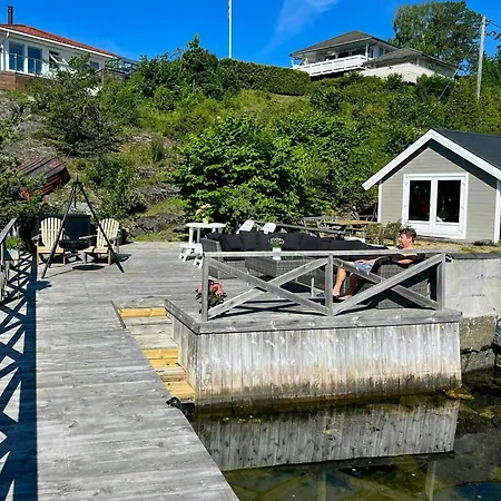With Private Dock By Eidangerfjord *